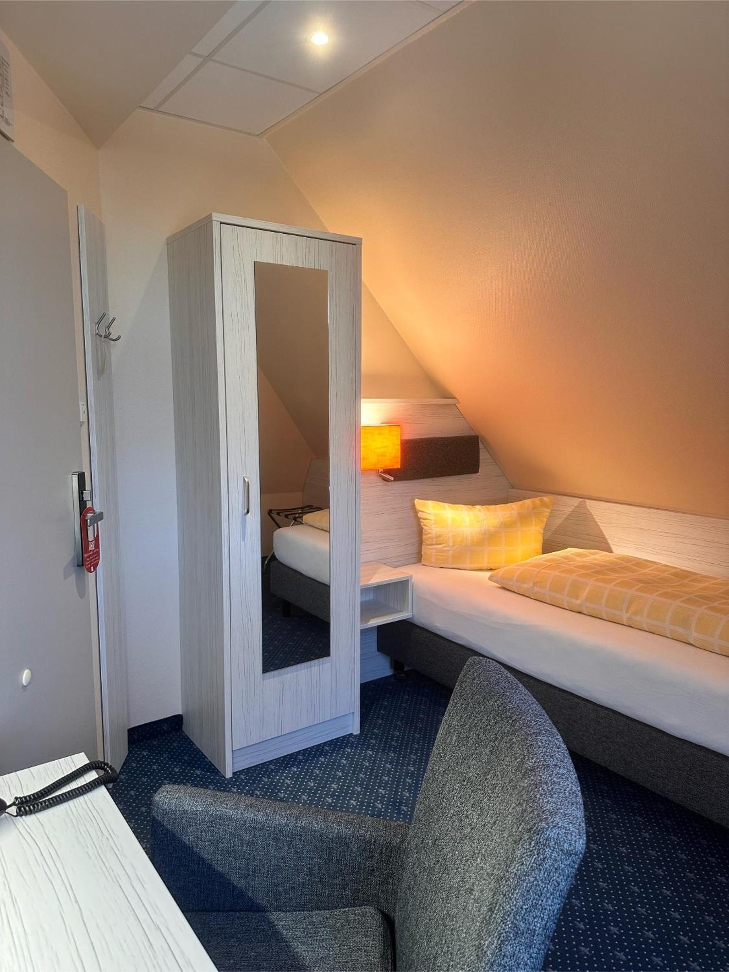 Duenenhotel Am Meer Rostock Exterior foto