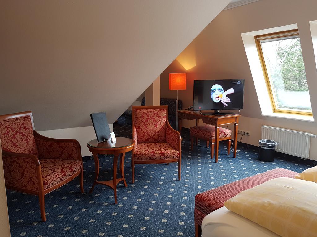 Duenenhotel Am Meer Rostock Exterior foto